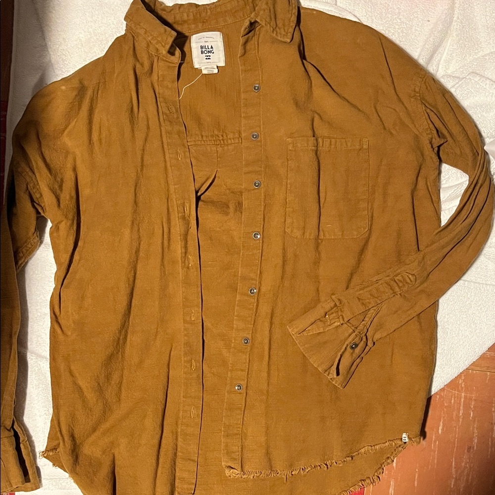 Billabong Mustard Tan Casual Button-Down Shirt